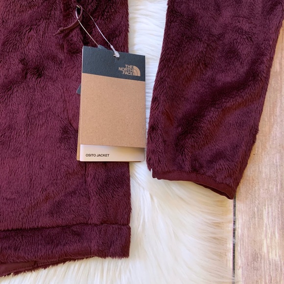 The North Face Osito Jacket In Deep Garnet Red - Picture 3 of 8